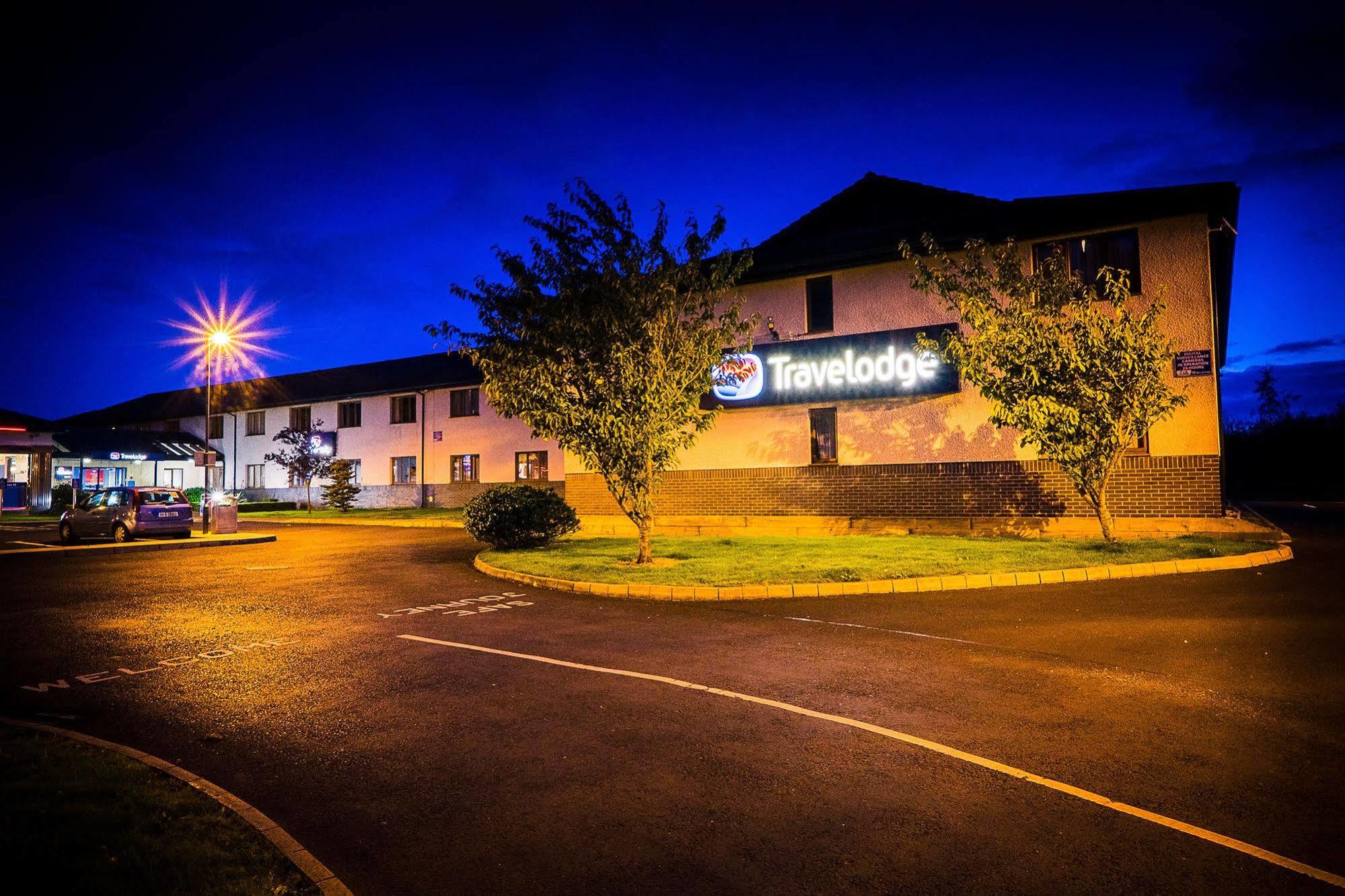 Travelodge Limerick Bagian luar foto